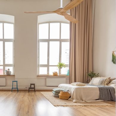 מאוורר תקרה AUSTIN מעץ מלא מהמותג ווסטינגהאוס